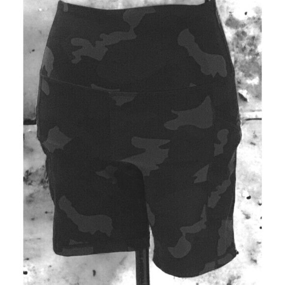 Yogalicious Womens High Waist Biker Shorts Size XS Squat Proof Side Pocket - Picture 1 of 15
